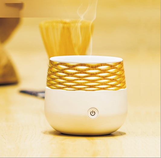 ‎"Mini Aromatherapy Lamp – Portable Essential Oil Diffuser" ‎